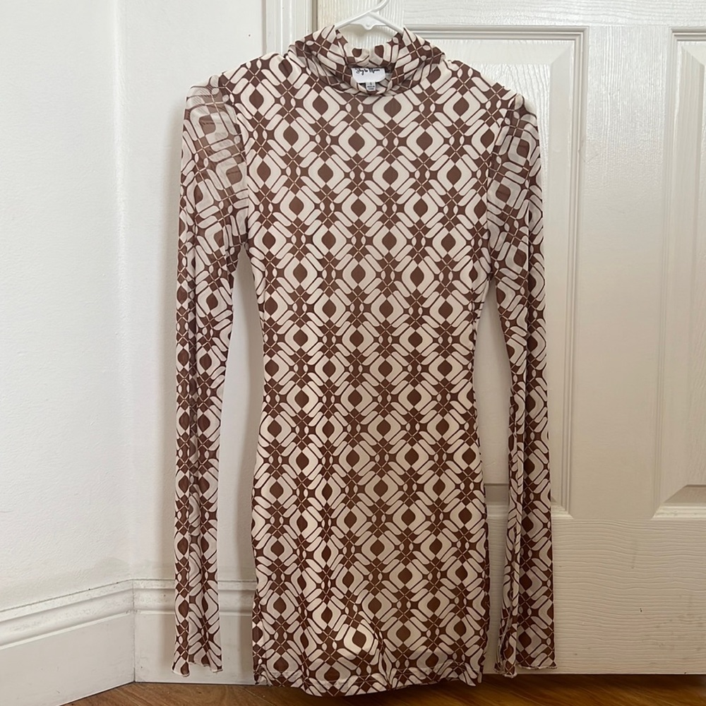 Mini long sleeve dress